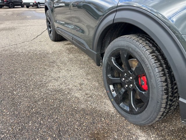 Certified 2023 Ford Explorer ST w/ Equipment Group 401A image 30