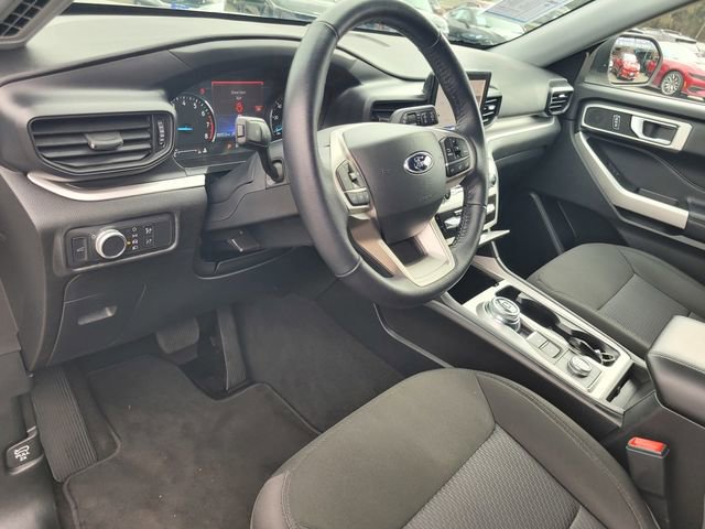 Certified 2022 Ford Explorer XLT image 9