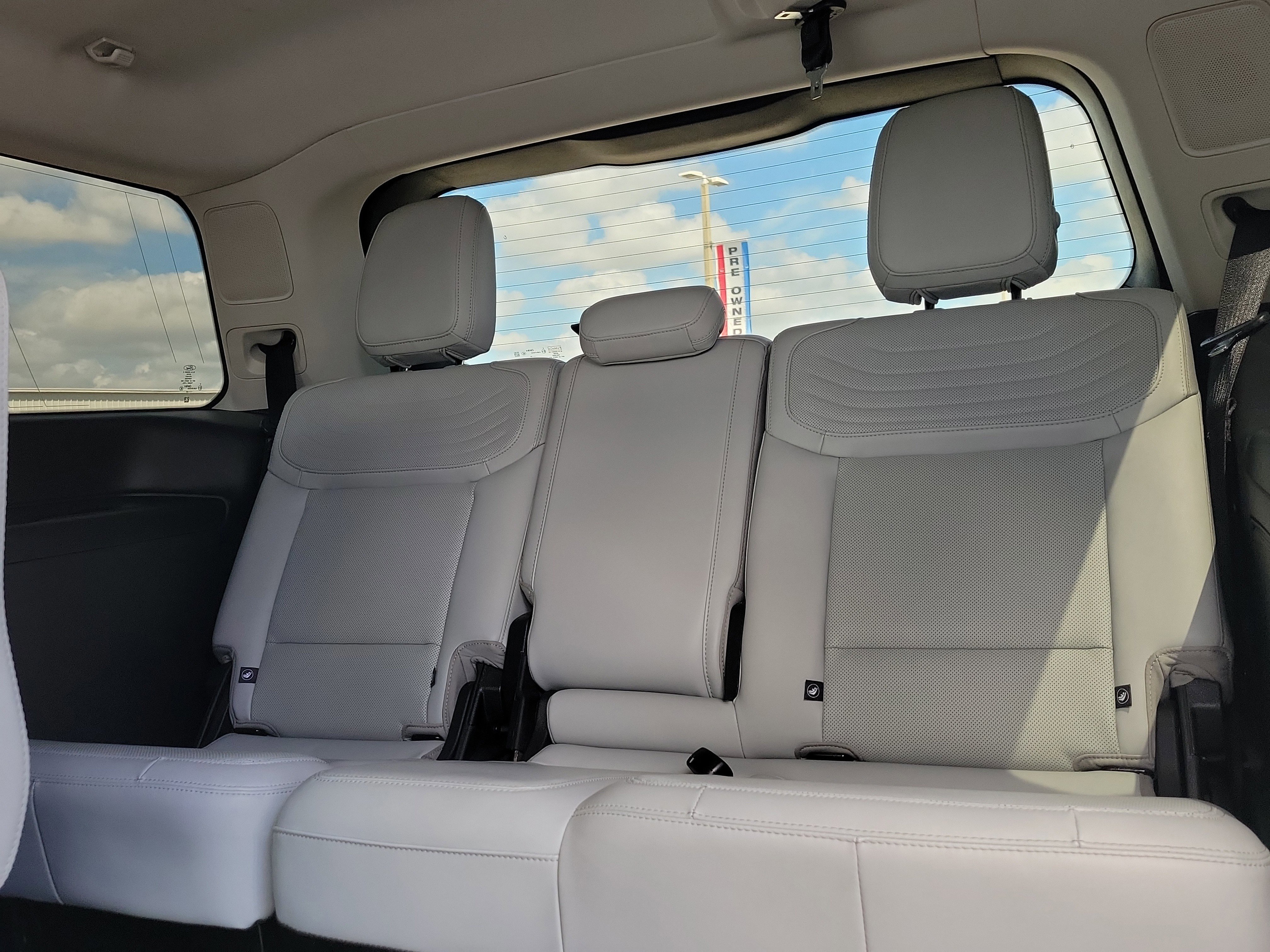 Certified 2025 Ford Expedition Platinum w/ Platinum Ultimate Package image 13