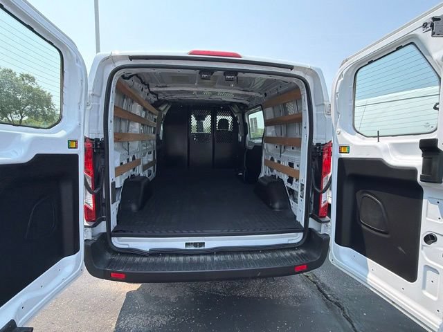 Certified 2024 Ford Transit 250 Low Roof w/ Exterior Upgrade Package RWD image 4
