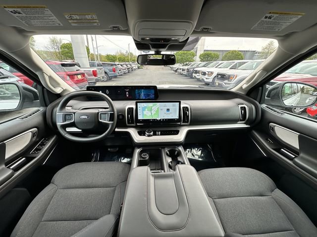 Certified 2025 Ford Expedition Max Active AWD/4WD image 10