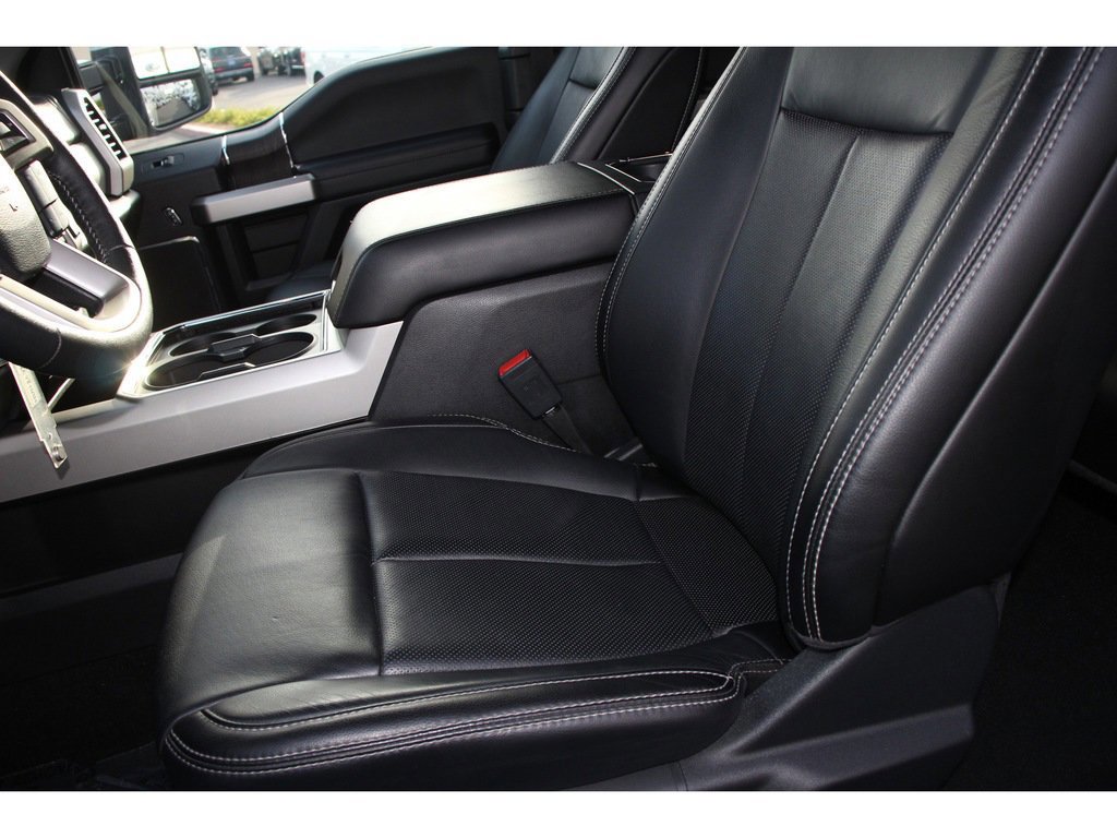 Certified 2020 Ford F250 Lariat w/ Lariat Value Package image 20