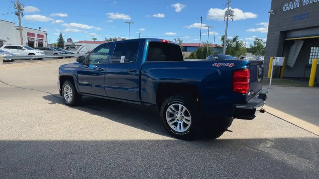 Used 2017 Chevrolet Silverado 1500 LT w/ All Star Edition AWD/4WD image 7