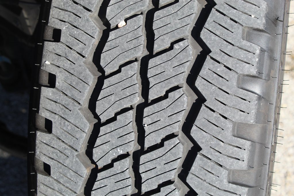 Certified 2024 Ford F250 Limited w/ FX4 Off-Road Package image 25