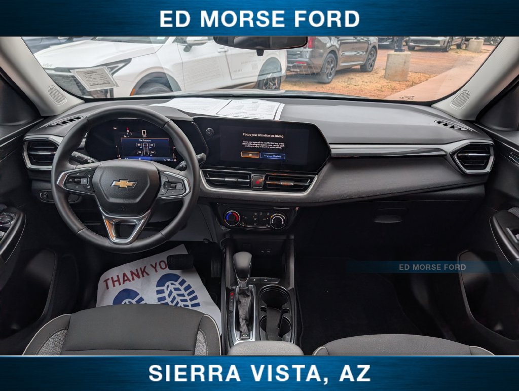 Used 2024 Chevrolet TrailBlazer LT w/ LT Cold Weather Package FWD image 13