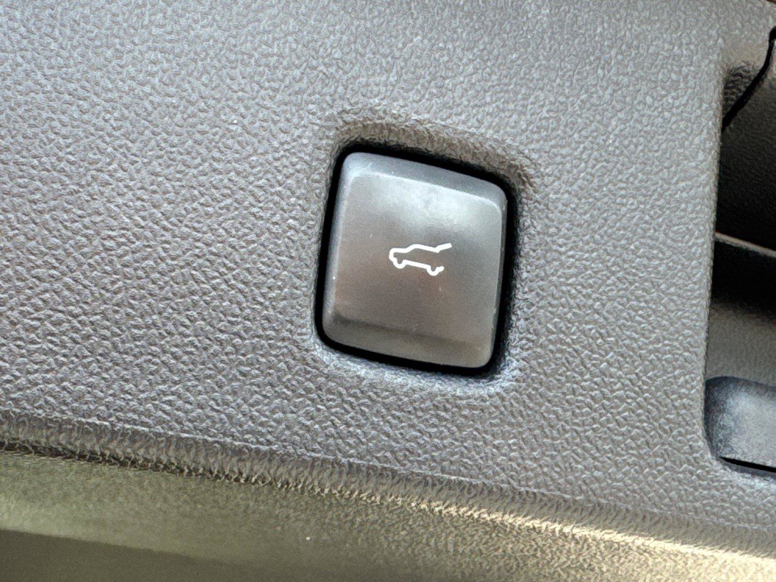 Certified 2021 Ford Escape SE w/ Convenience Package AWD/4WD image 10