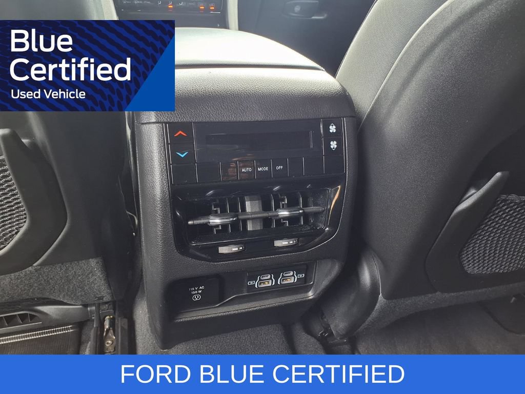 Used 2023 Jeep Grand Cherokee L Laredo RWD image 14