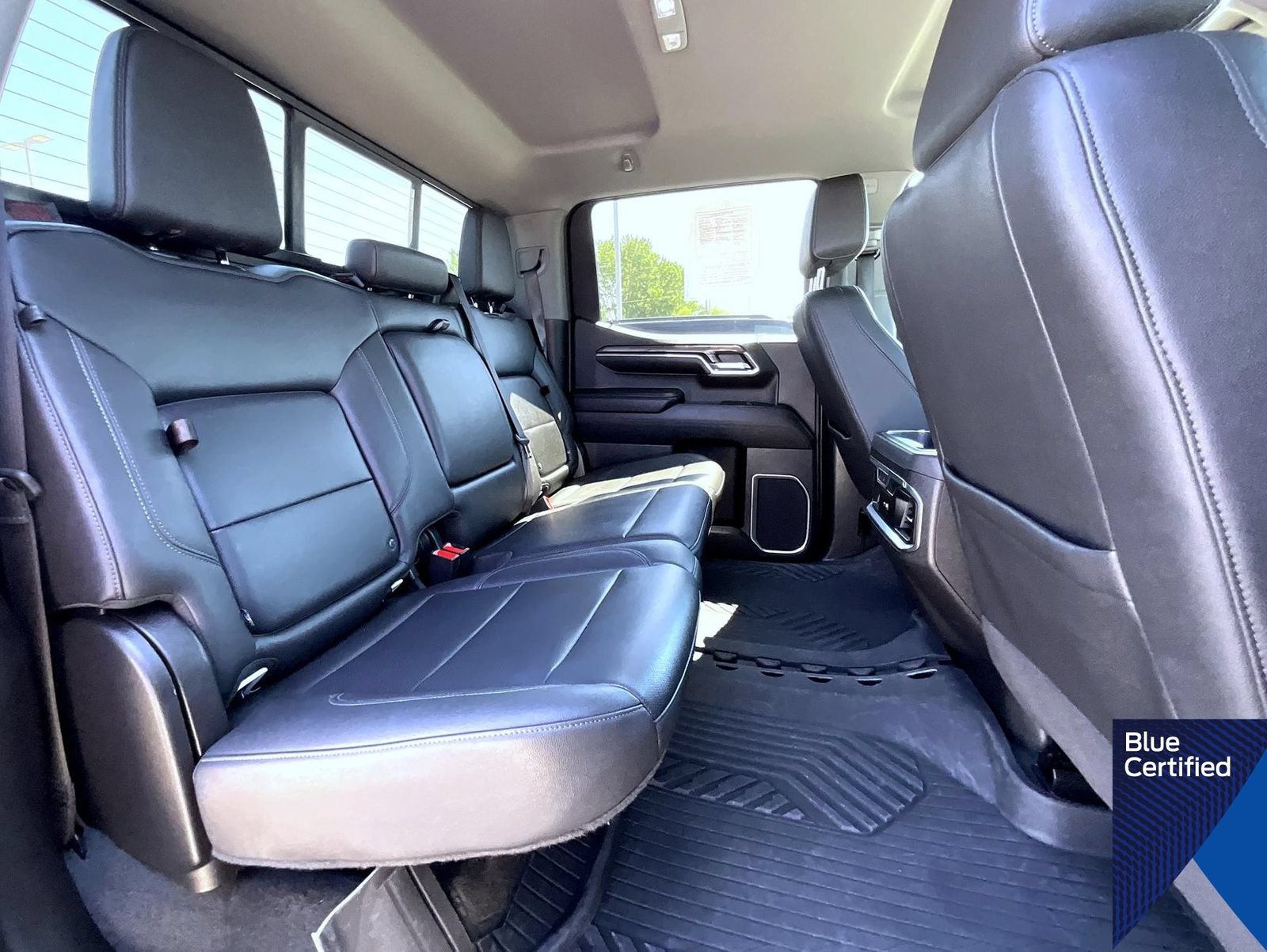 Used 2024 Chevrolet Silverado 1500 LTZ AWD/4WD image 19