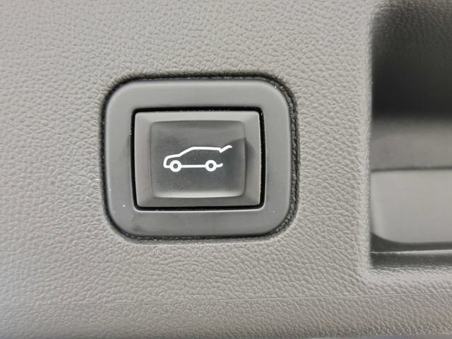 Used 2022 Chevrolet Equinox LT FWD image 17