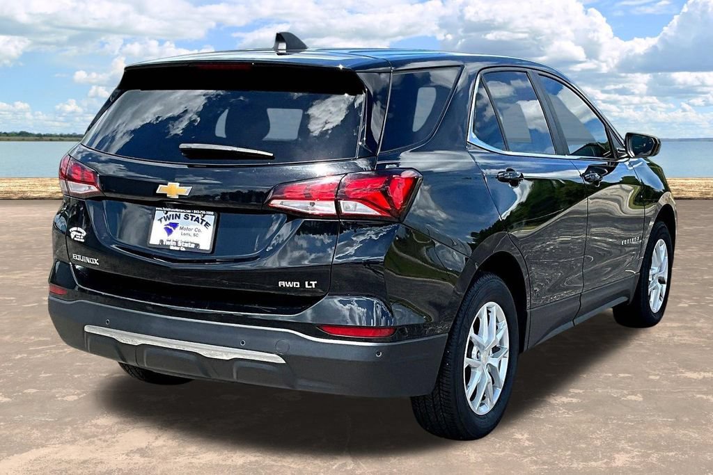 Used 2024 Chevrolet Equinox LT AWD/4WD image 8