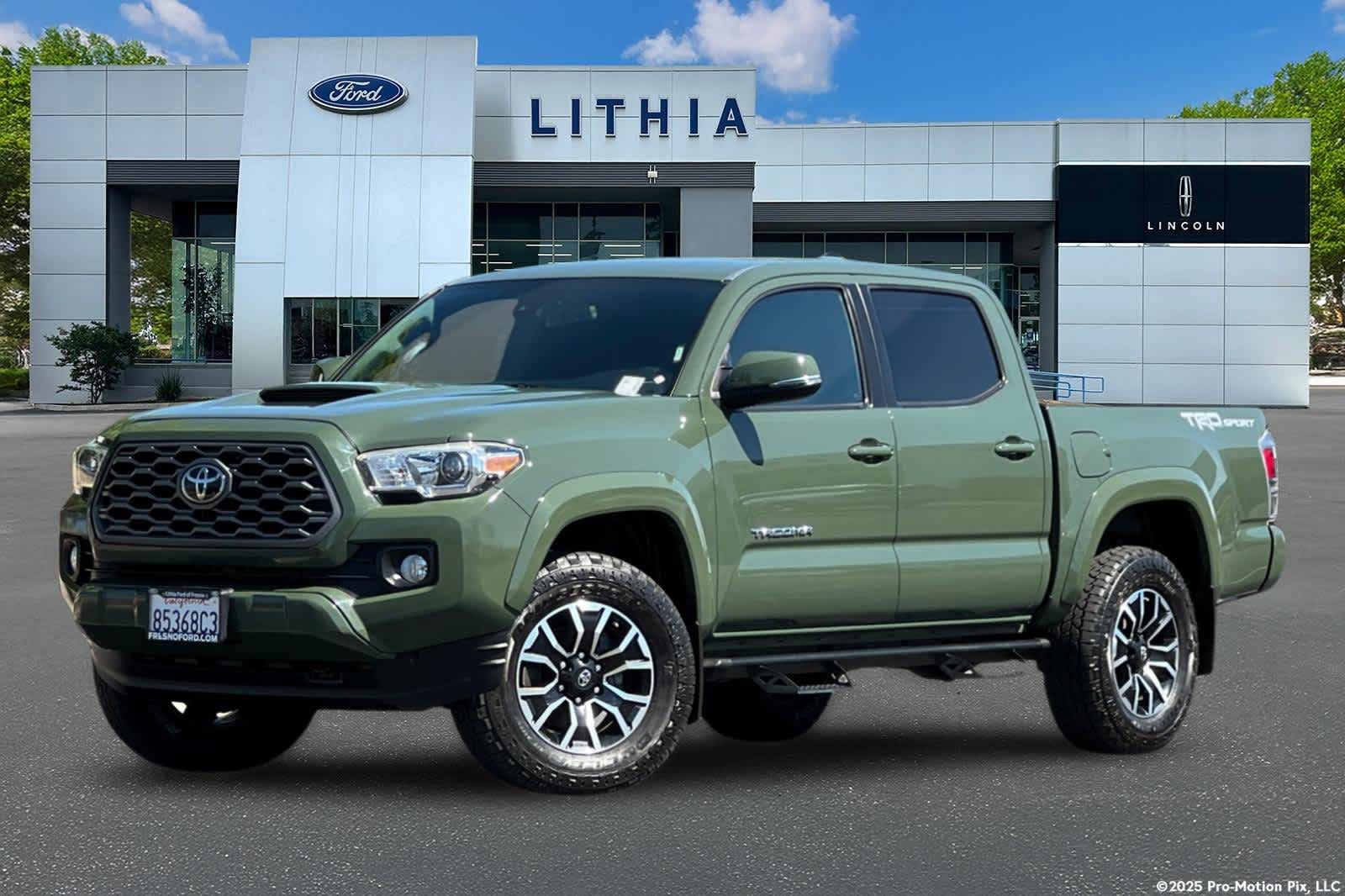 Used 2021 Toyota Tacoma TRD Sport w/ Technology Package
