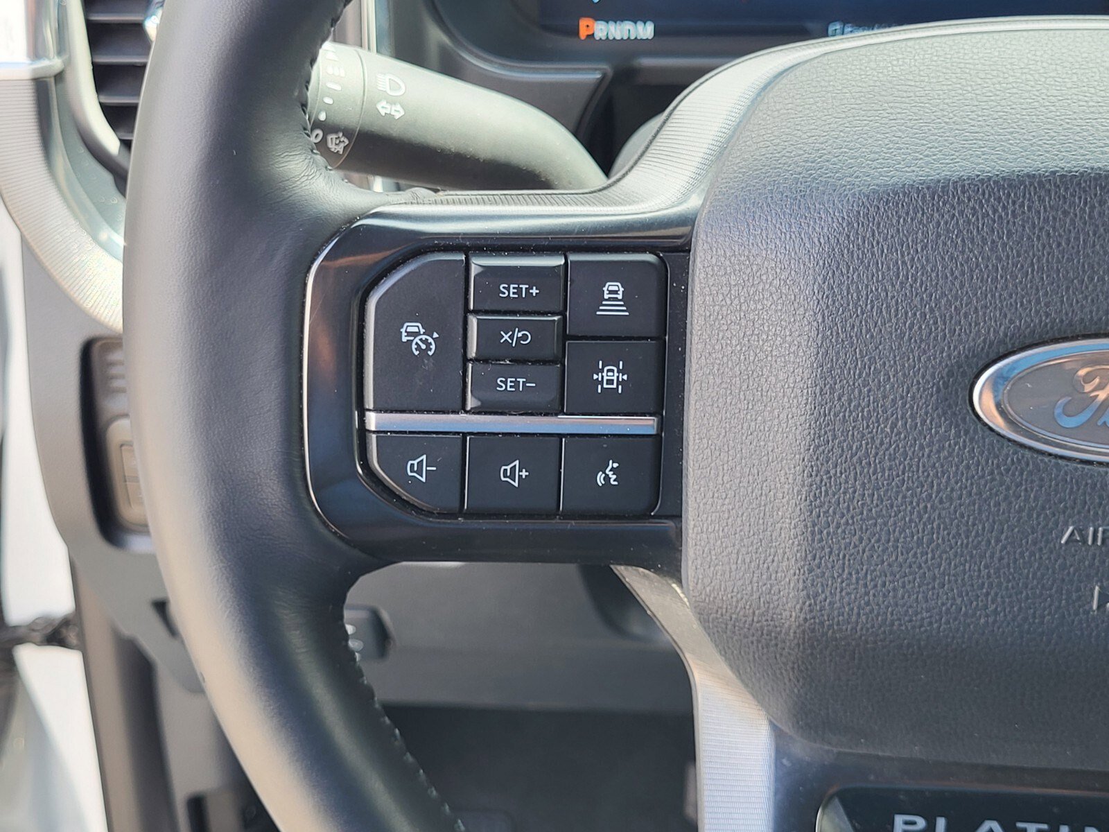 Certified 2025 Ford F350 Platinum AWD/4WD image 29