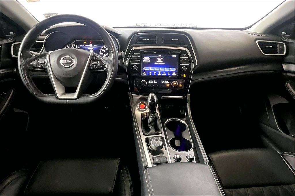 Used 2023 Nissan Maxima Platinum w/ Sport Mat Group FWD image 11