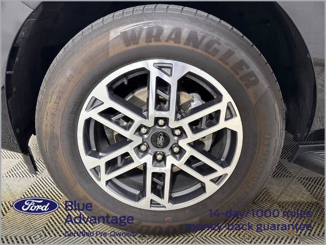 Certified 2025 Ford Expedition Max Active RWD image 14