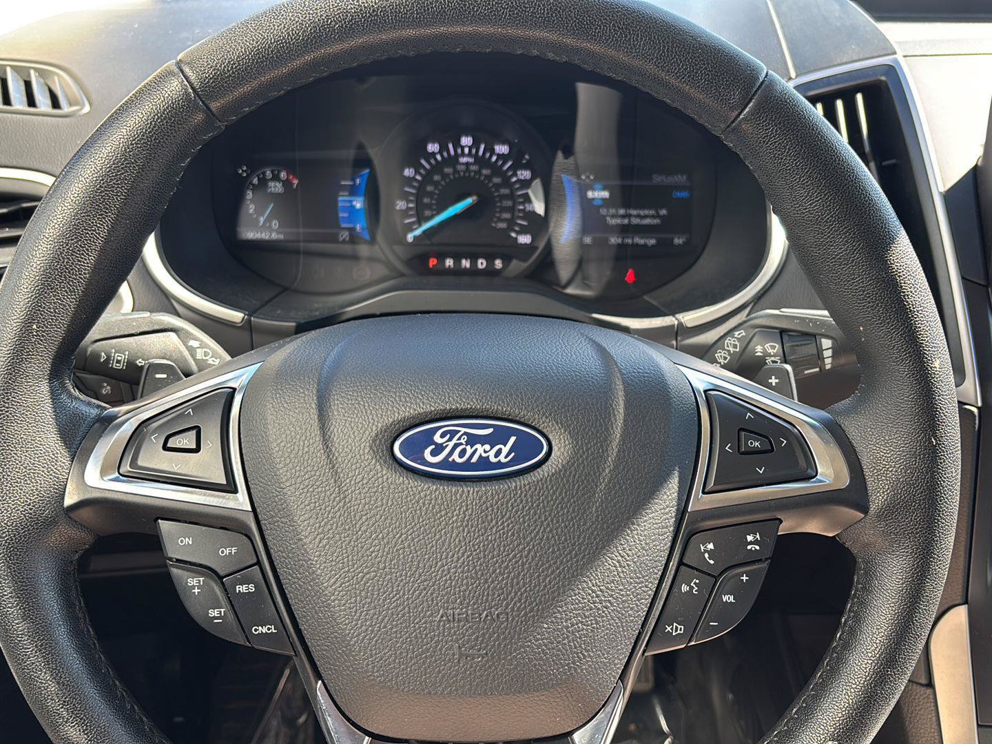 Certified 2021 Ford Edge SEL w/ Convenience Package AWD/4WD image 16