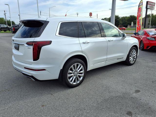 Used 2020 Cadillac XT6 Premium Luxury AWD/4WD image 2