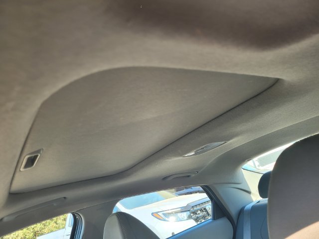 Used 2025 Hyundai Elantra SEL FWD image 21