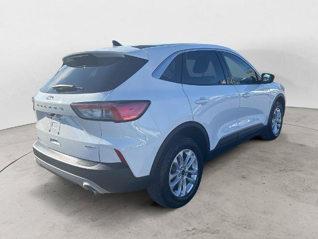 Certified 2022 Ford Escape SE w/ Cold Weather Package AWD/4WD image 5