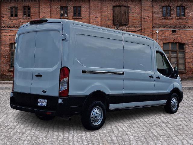 Certified 2023 Ford Transit 250 Medium Roof AWD w/ Load Area Protection Package image 4
