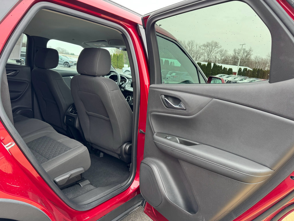 Used 2019 Chevrolet Blazer LT image 16