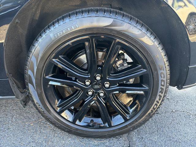 Certified 2022 Ford Edge ST-Line w/ Class II Trailer Tow Package image 29