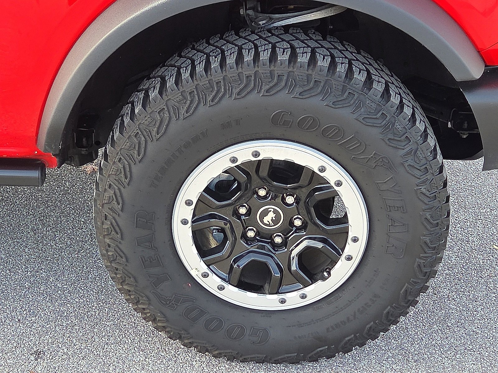 Certified 2023 Ford Bronco Badlands w/ Sasquatch Package image 7