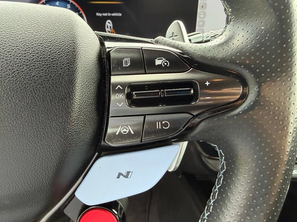Used 2025 Hyundai Elantra N FWD image 12