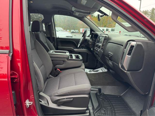 Used 2018 Chevrolet Silverado 1500 LT w/ All Star Edition AWD/4WD image 13