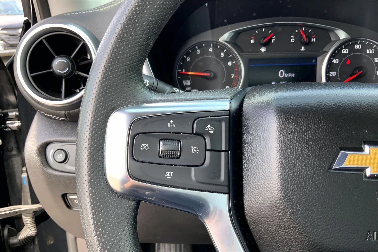 Used 2024 Chevrolet Blazer LT FWD image 22