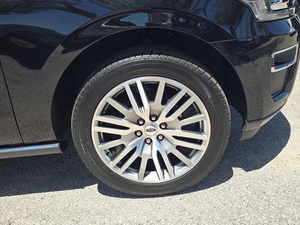 Certified 2023 Ford Expedition Limited image 37