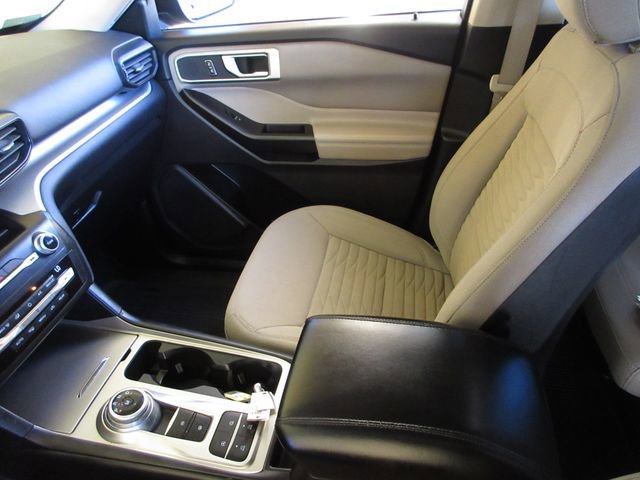 Certified 2020 Ford Explorer XLT image 24