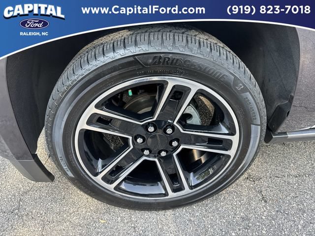 Used 2017 Chevrolet Tahoe Premier AWD/4WD image 13
