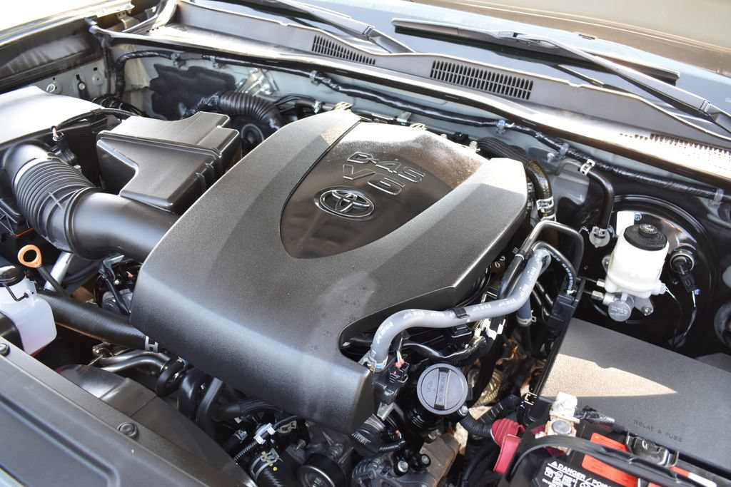Used 2023 Toyota Tacoma TRD Sport AWD/4WD image 13