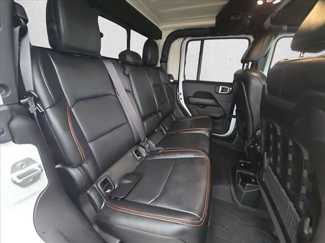 Used 2022 Jeep Gladiator Mojave w/ LED Lighting Group AWD/4WD image 17