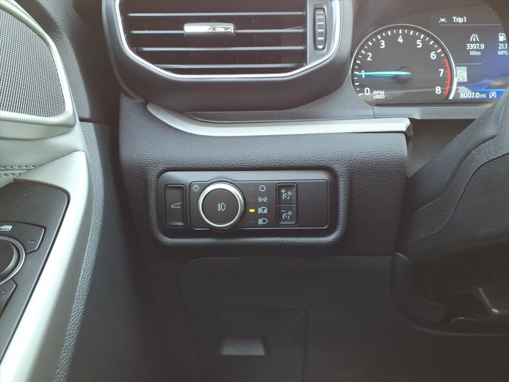 Certified 2023 Ford Explorer XLT w/ Equipment Group 202A image 17