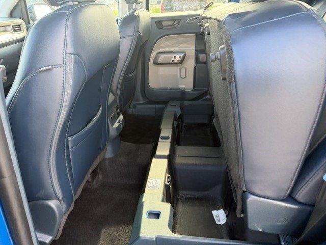 Certified 2025 Ford Maverick Lariat w/ 4K Tow Package AWD/4WD image 31
