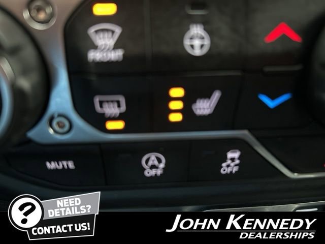 Used 2019 Jeep Wrangler Unlimited Sahara AWD/4WD image 33