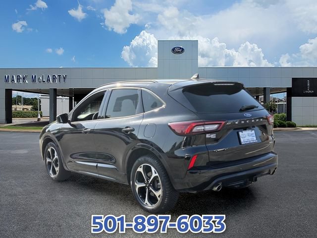 Certified 2023 Ford Escape ST-Line Select w/ Tech Pack #2 AWD/4WD image 3
