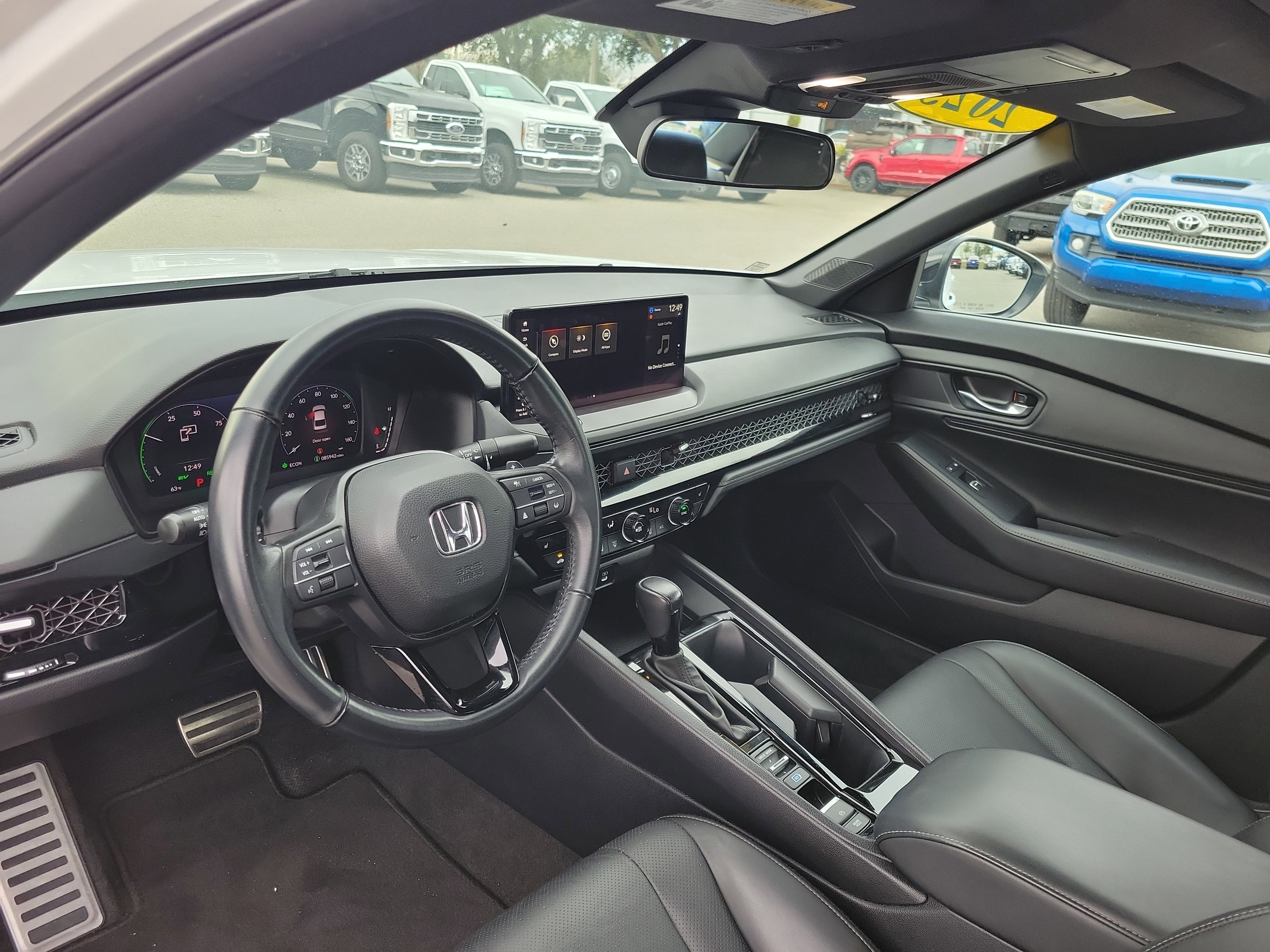 Used 2023 Honda Accord Sport image 7