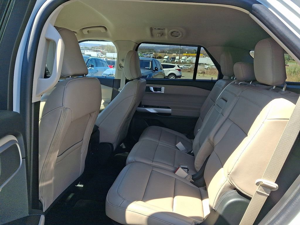Certified 2023 Ford Explorer XLT w/ Equipment Group 202A image 11