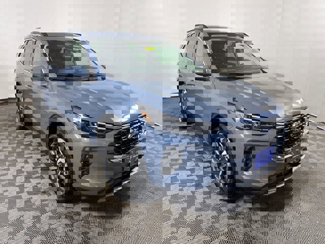 Certified 2025 Ford Escape Platinum image 6