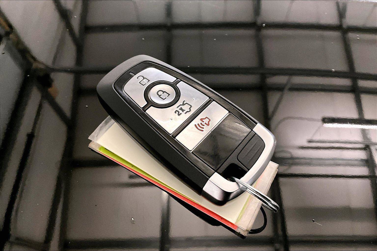 Certified 2019 Ford Mustang Coupe w/ Black Accent Package image 9