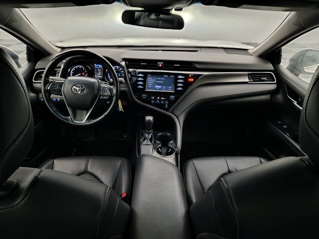 Used 2019 Toyota Camry SE FWD image 29