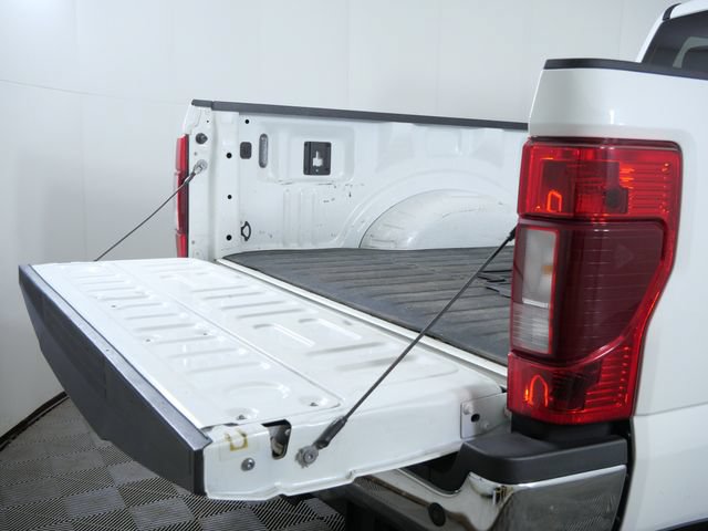 Certified 2022 Ford F350 Lariat w/ Chrome Package AWD/4WD image 9