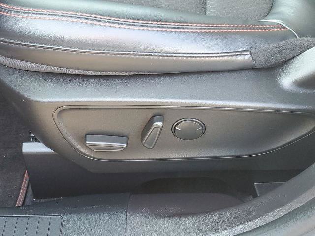 Certified 2023 Ford Escape ST-Line w/ Tech Pack #1 FWD image 6