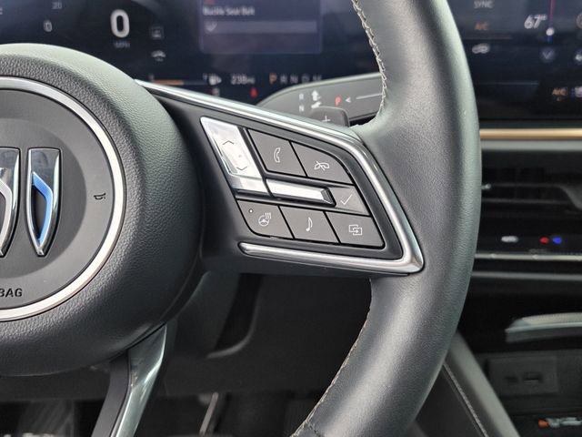 Used 2024 Buick Envision Avenir AWD/4WD image 28