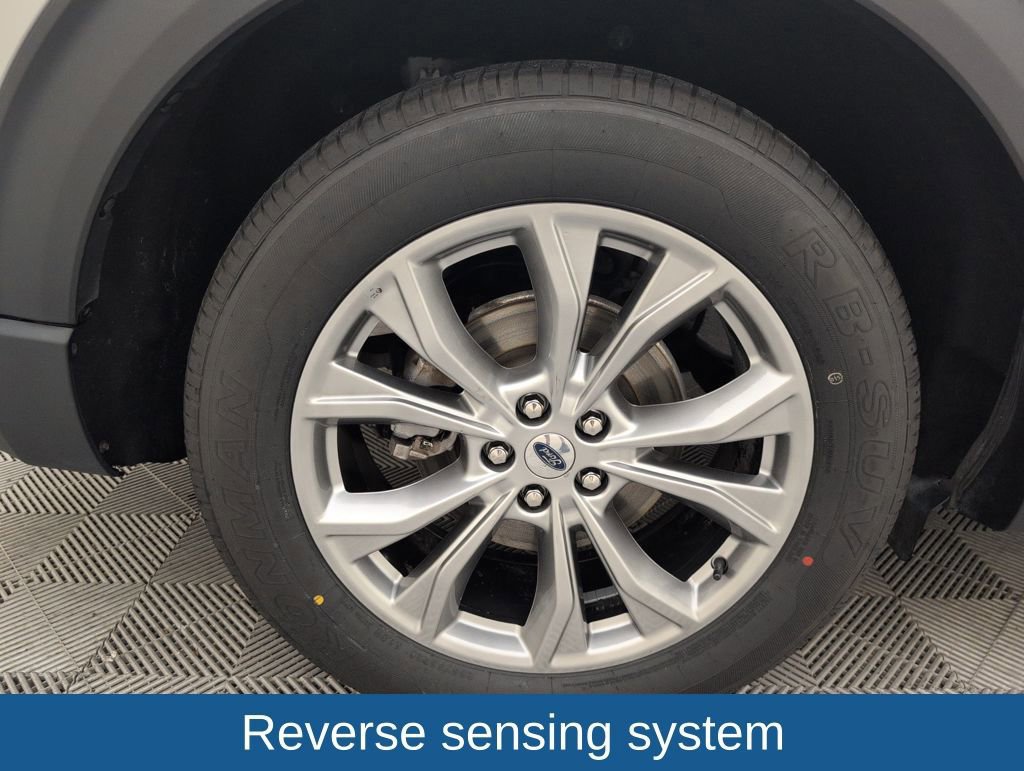 Certified 2023 Ford Explorer Limited w/ Equipment Group 301A image 19