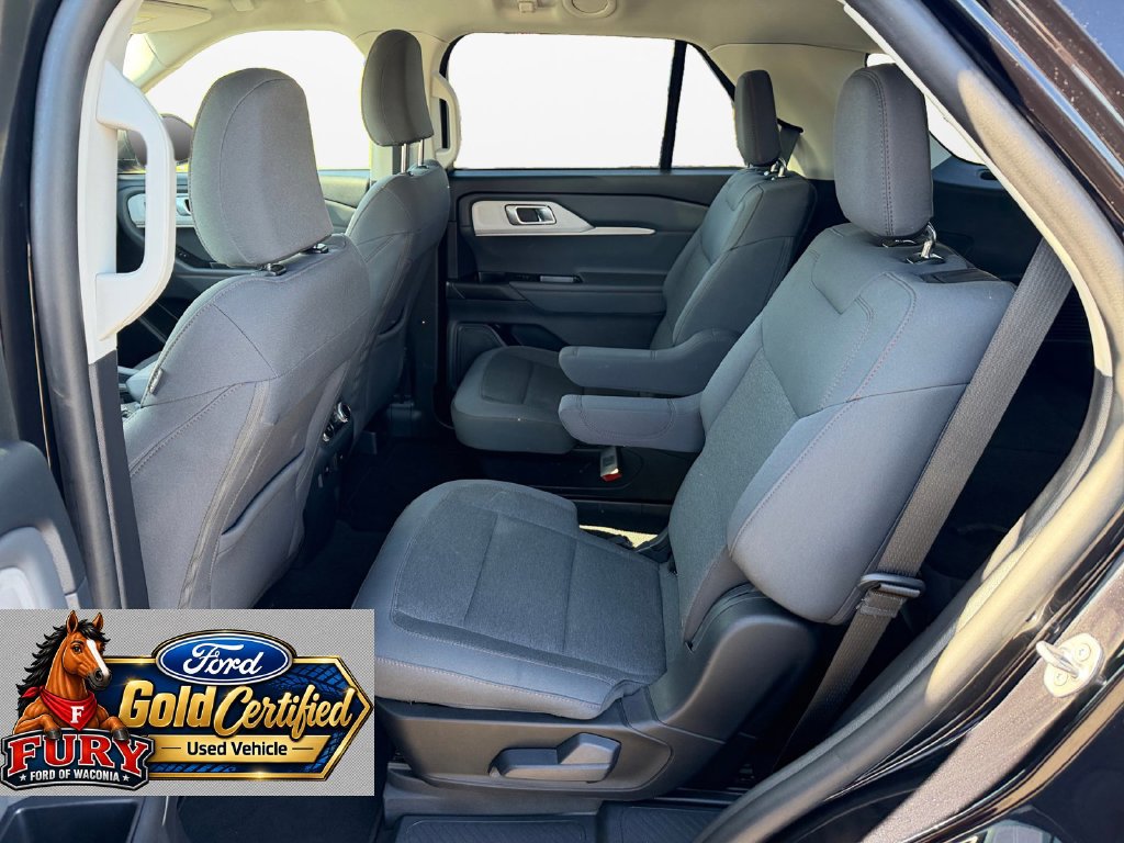 Certified 2025 Ford Explorer Active AWD/4WD image 13