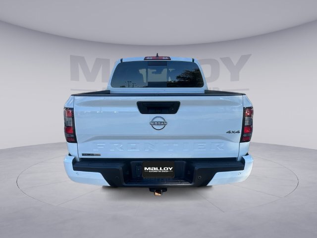 Used 2025 Nissan Frontier SV w/ SV Convenience Package AWD/4WD image 4