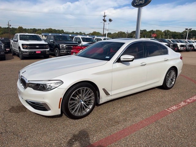 Used 2017 BMW 530i RWD image 3